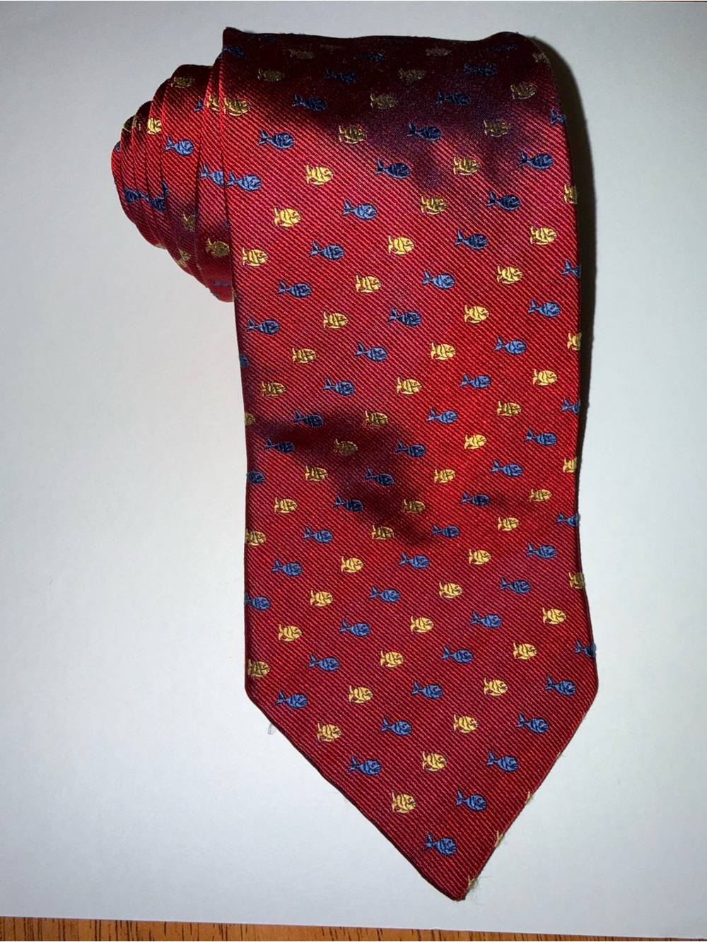 Saks Fifth Avenue Red Silk Tie with Blue and Yellow Fish Motif